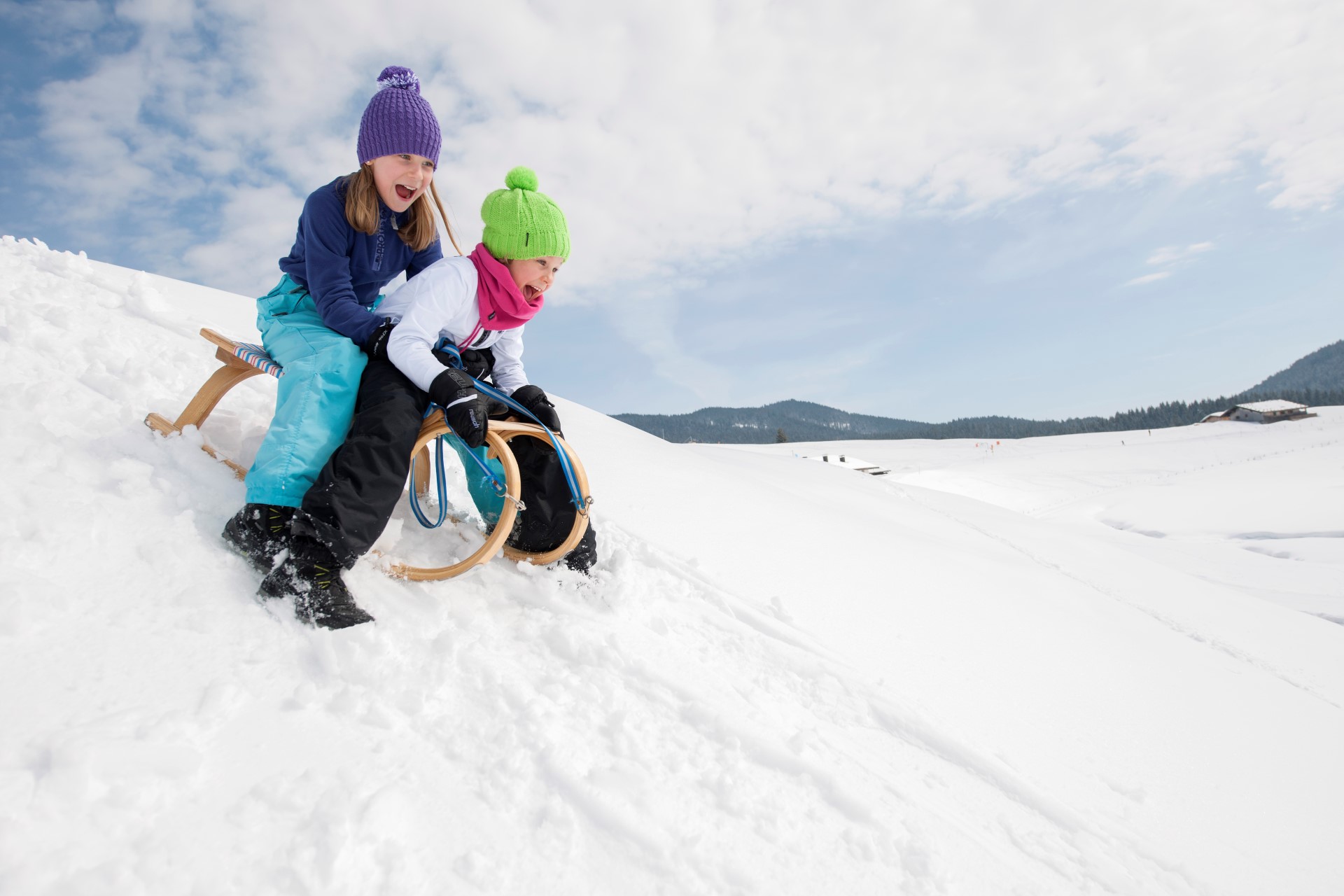 Rodeln im Chiemgau. Photo Credit: Chiemgau Tourismus e.V.