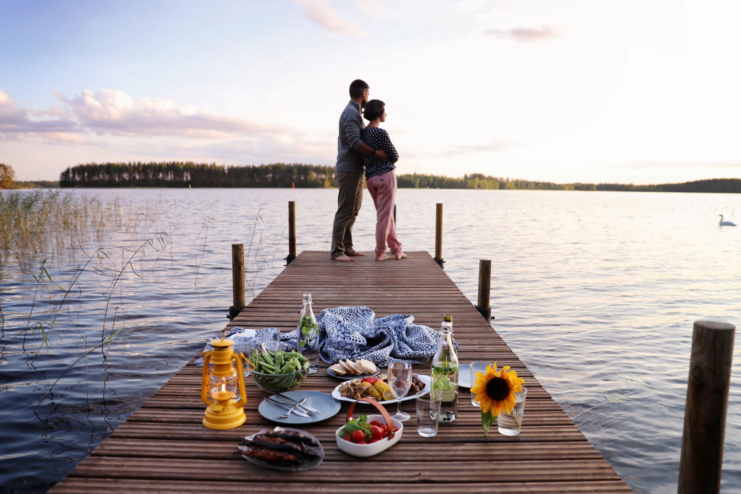 Picknick mit saisonalen und lokalen Lebensmitteln. Foto: Harri Tarvainen
