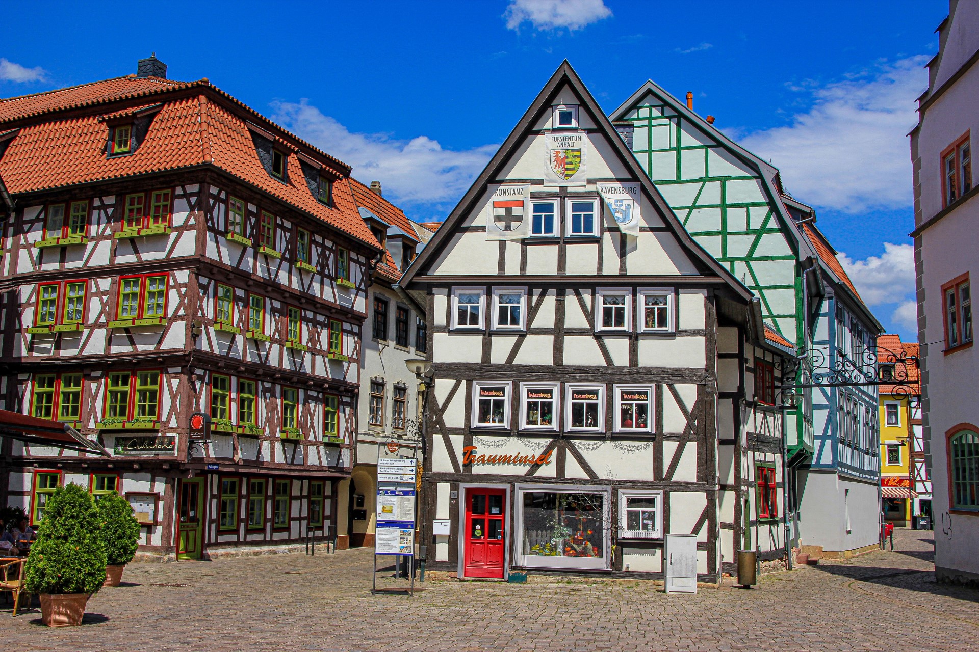 Schmalkalden: Fachwerk, Urknall und ein grüner Tag